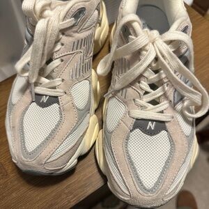 New Balance 9060 grey Sneakers